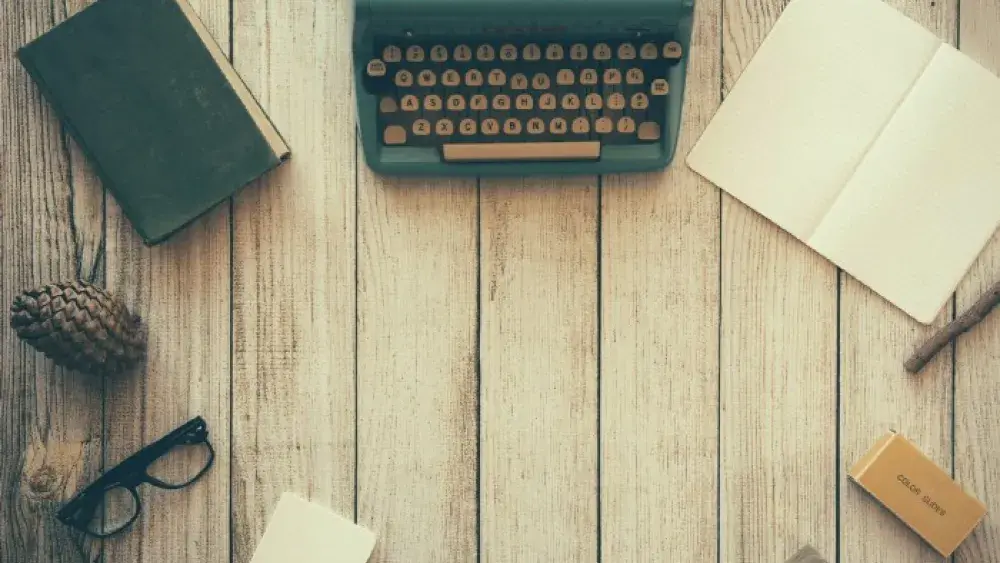 STORY WRITING
